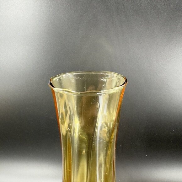 Vintage Venetian Amber Art Glass Vase With Made In Italy Sticker Footed Vase VTG - Picture 9 of 11